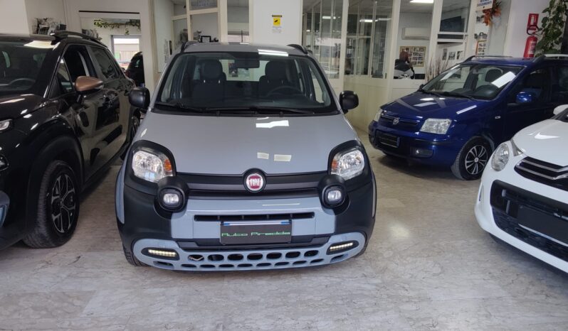 Fiat Panda Cross 1.0 Hybrid pieno