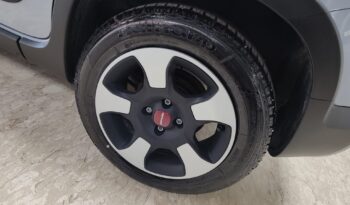 Fiat Panda Cross 1.0 Hybrid pieno