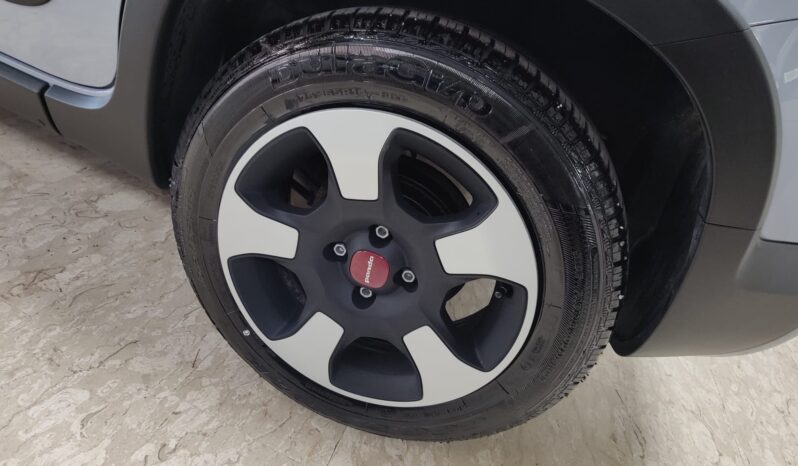 Fiat Panda Cross 1.0 Hybrid pieno