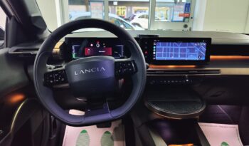 Lancia Ypsilon Hybrid e-DCT LX pieno
