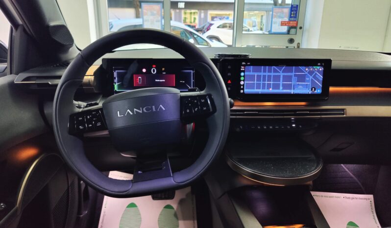 Lancia Ypsilon Hybrid e-DCT LX pieno