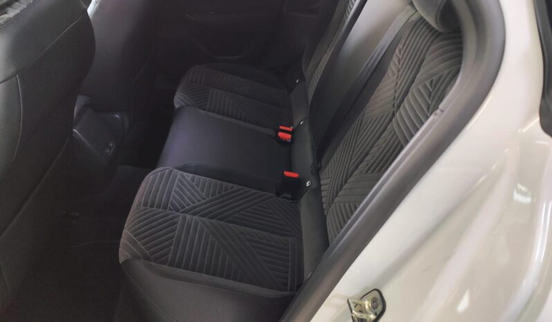 Lancia Ypsilon Hybrid e-DCT LX pieno