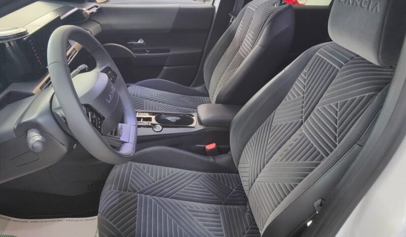 Lancia Ypsilon Hybrid e-DCT LX pieno