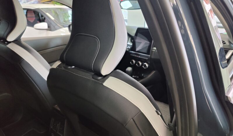 Renault Captur Full Hybrid E-Tech 145 CV Techno pieno