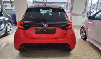Toyota Yaris 1.5 Hybrid 5 porte Premiere pieno
