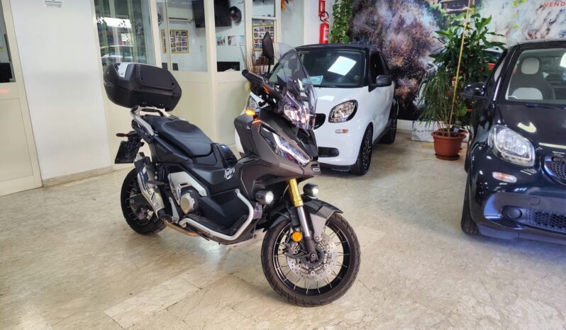 Honda X-ADV 750 Crossover pieno