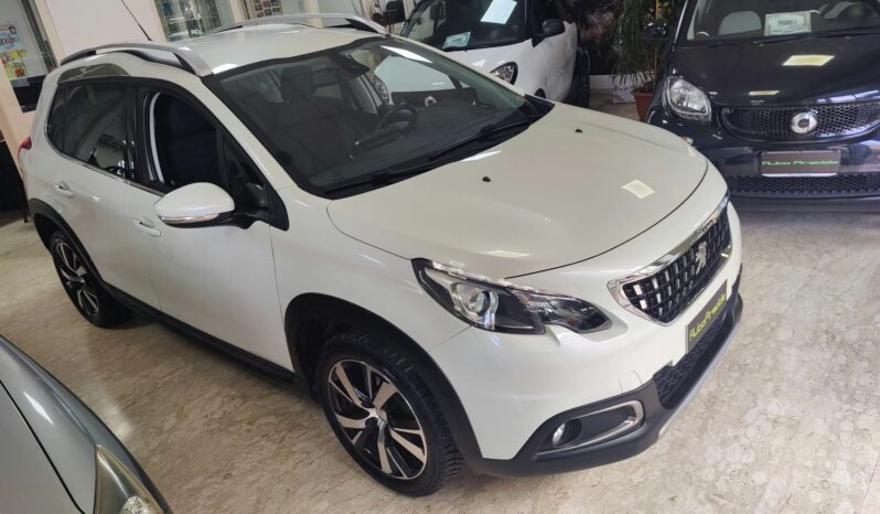 Peugeot 2008 BlueHDi 100 Allure pieno