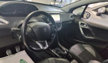 Peugeot 2008 BlueHDi 100 Allure pieno