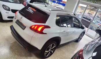 Peugeot 2008 BlueHDi 100 Allure pieno