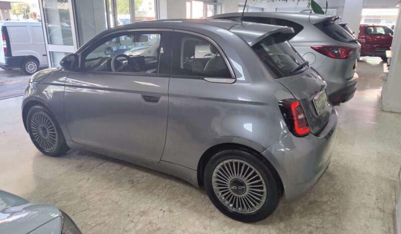 Fiat 500e Berlina 42 kWh pieno