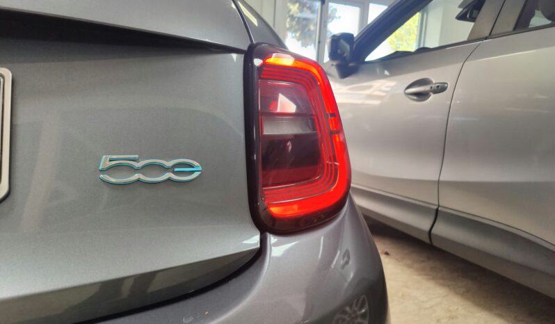 Fiat 500e Berlina 42 kWh pieno