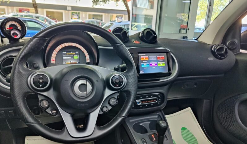Smart ForTwo 90 0.9 Turbo Twinamic Cabrio pieno