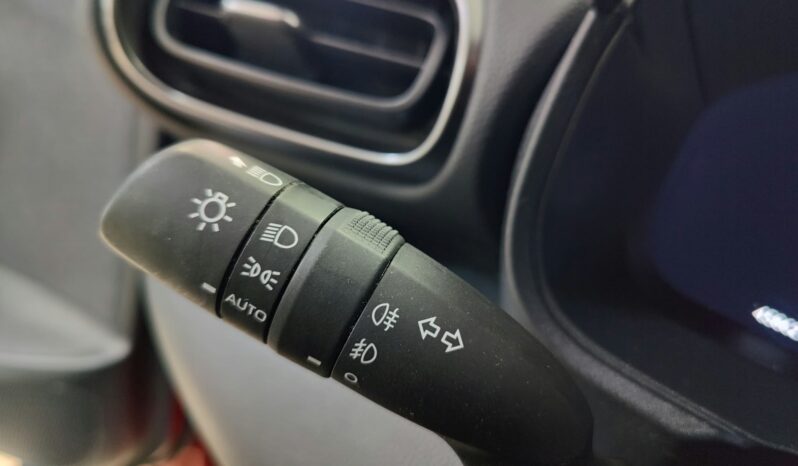Toyota Yaris Cross 1.5 Hybrid E-CVT GR SPORT pieno